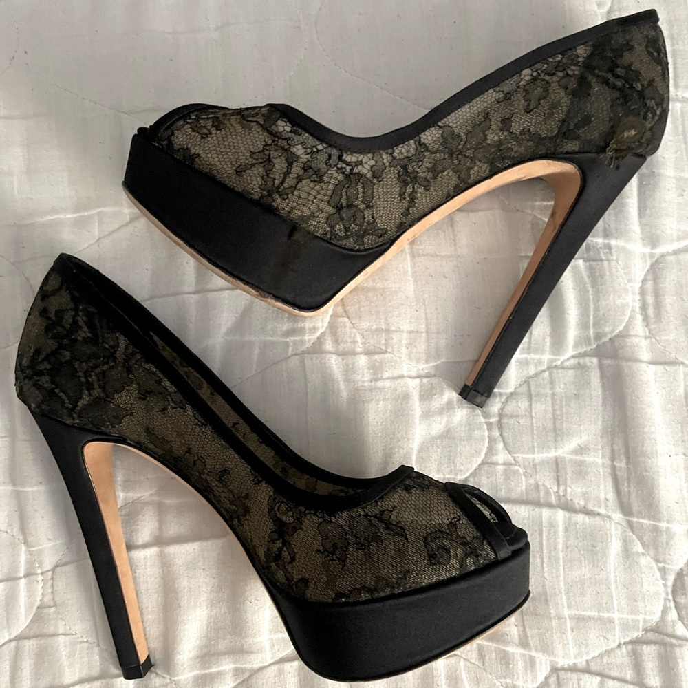 Real Dior black and cream laced high heels